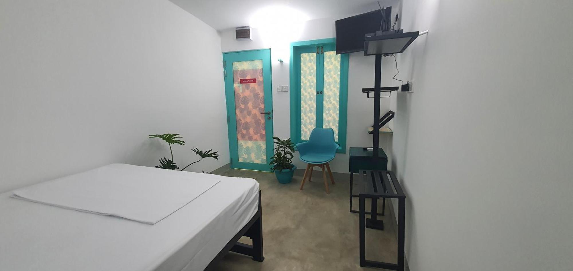 Hello Airport Hotel, Katunayaka Экстерьер фото